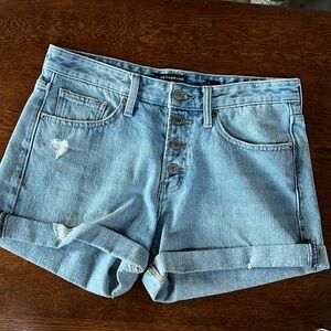 LUCKY BRAND jean shorts button fly size 6/28 Women’s NWT